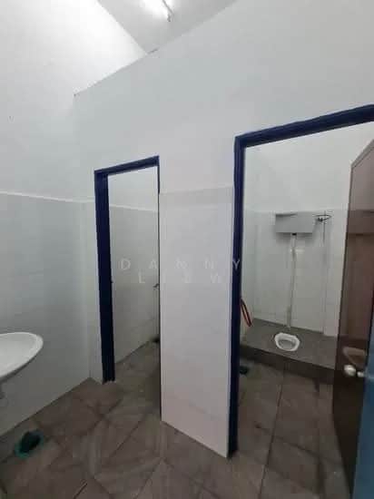 Detached Warehouse in Shah Alam, Meru, Kapar, Selangor 4