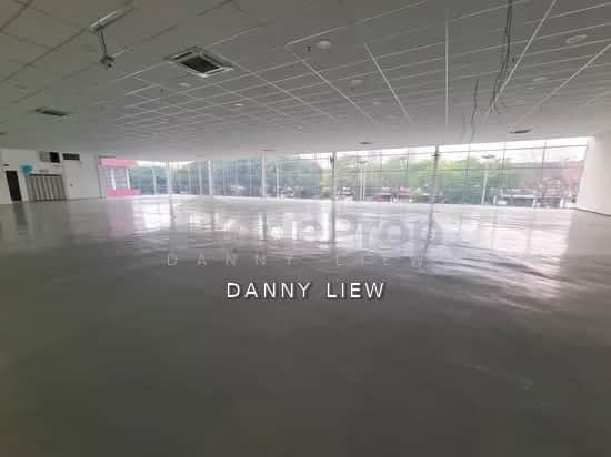Car Showroom at Sungai Besi near Chan Sow Lin 2