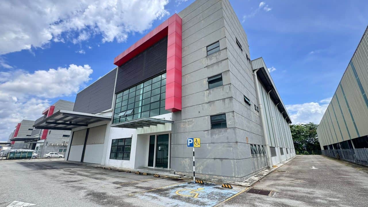 Detached Factory for Sale @ Taman Perindustrian Putra 3