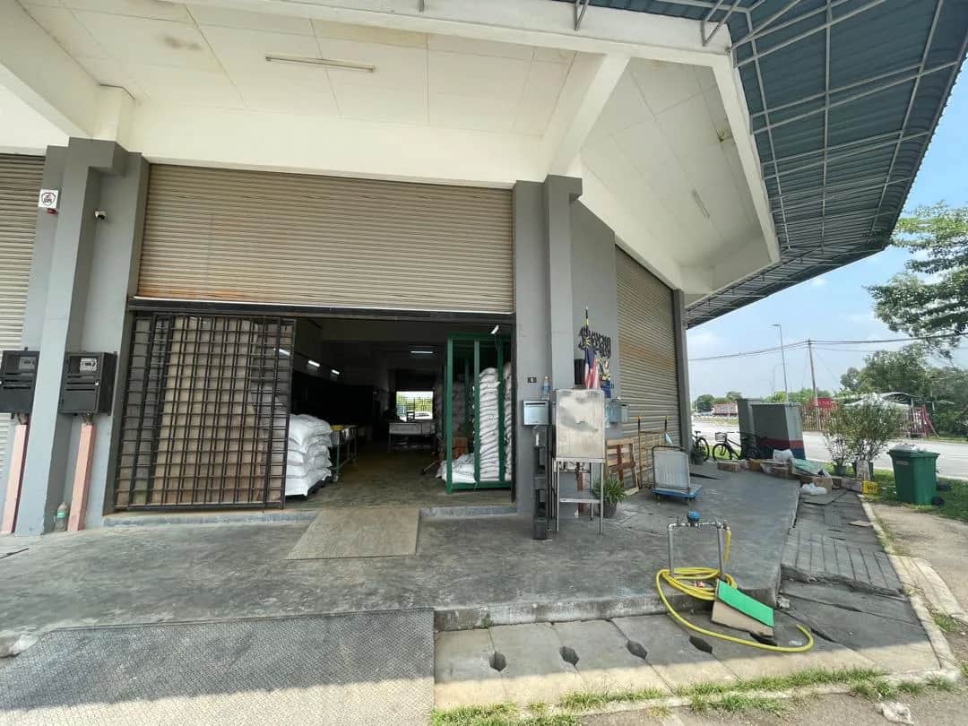 Intermediate Double-Storey Factory in Puchong 2