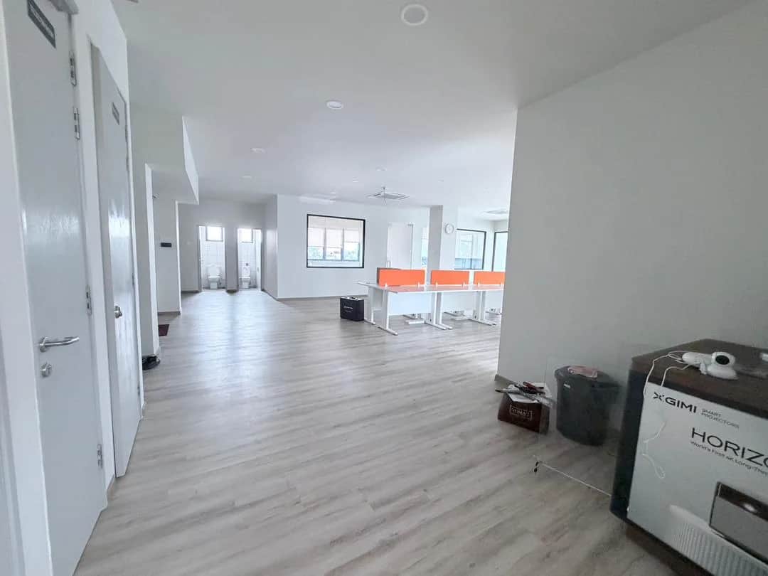 Corner Lot Semi-Detached Factory for Rent in Glenmarie 22
