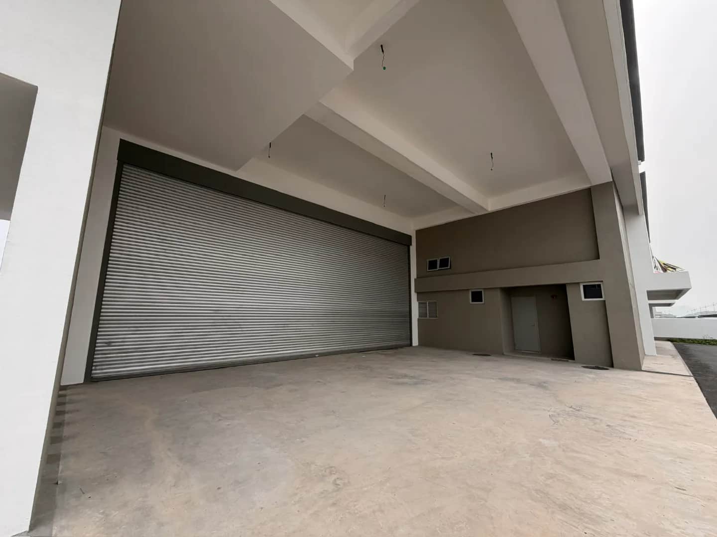 Brand New Semi-Detached Factory for Rent Near KLIA, Sepang – Suitable for Medical and Pharmaceutical Use 7
