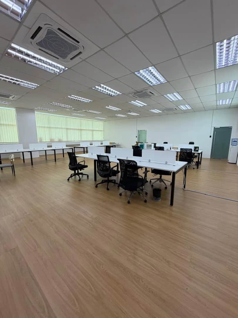 MASSIVE WAREHOUSE FOR RENT @ USJ 1, SUBANG JAYA 3