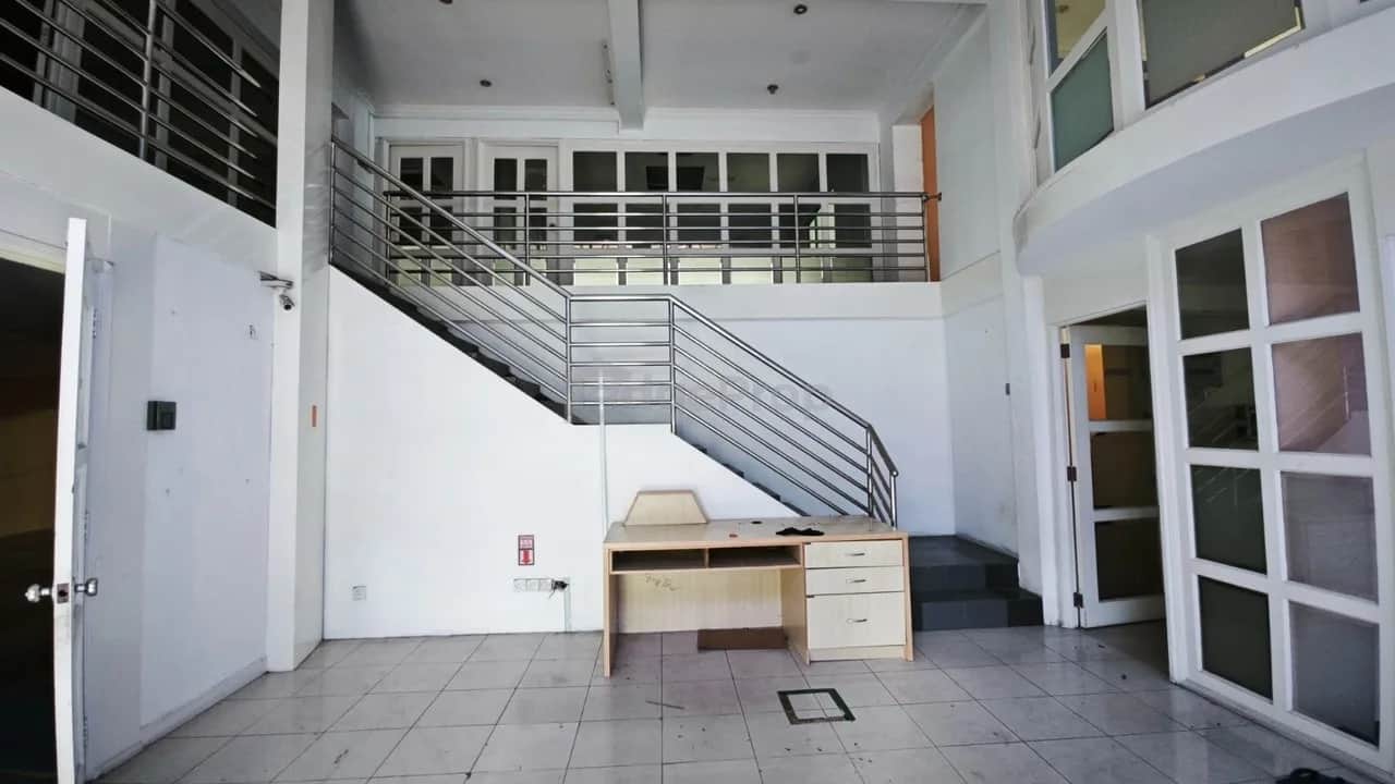 2-Storey Semi-D Factory For Rent @ Glenmarie 4