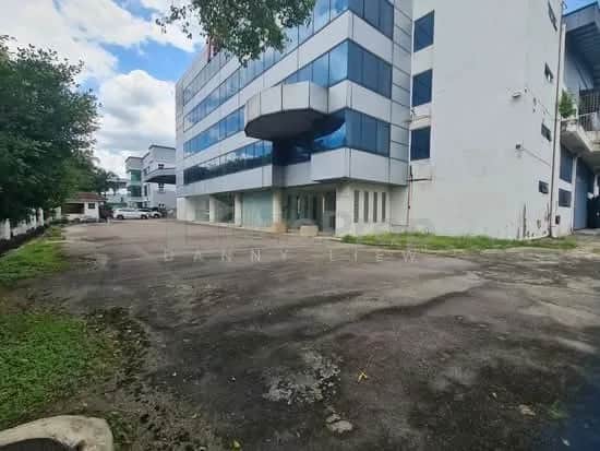 1000amp Detached Factory facing Main Road Puchong Utama, LDP 1