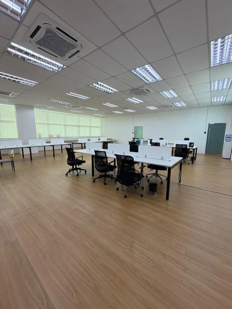 MASSIVE WAREHOUSE FOR RENT @ USJ 1, SUBANG JAYA 1