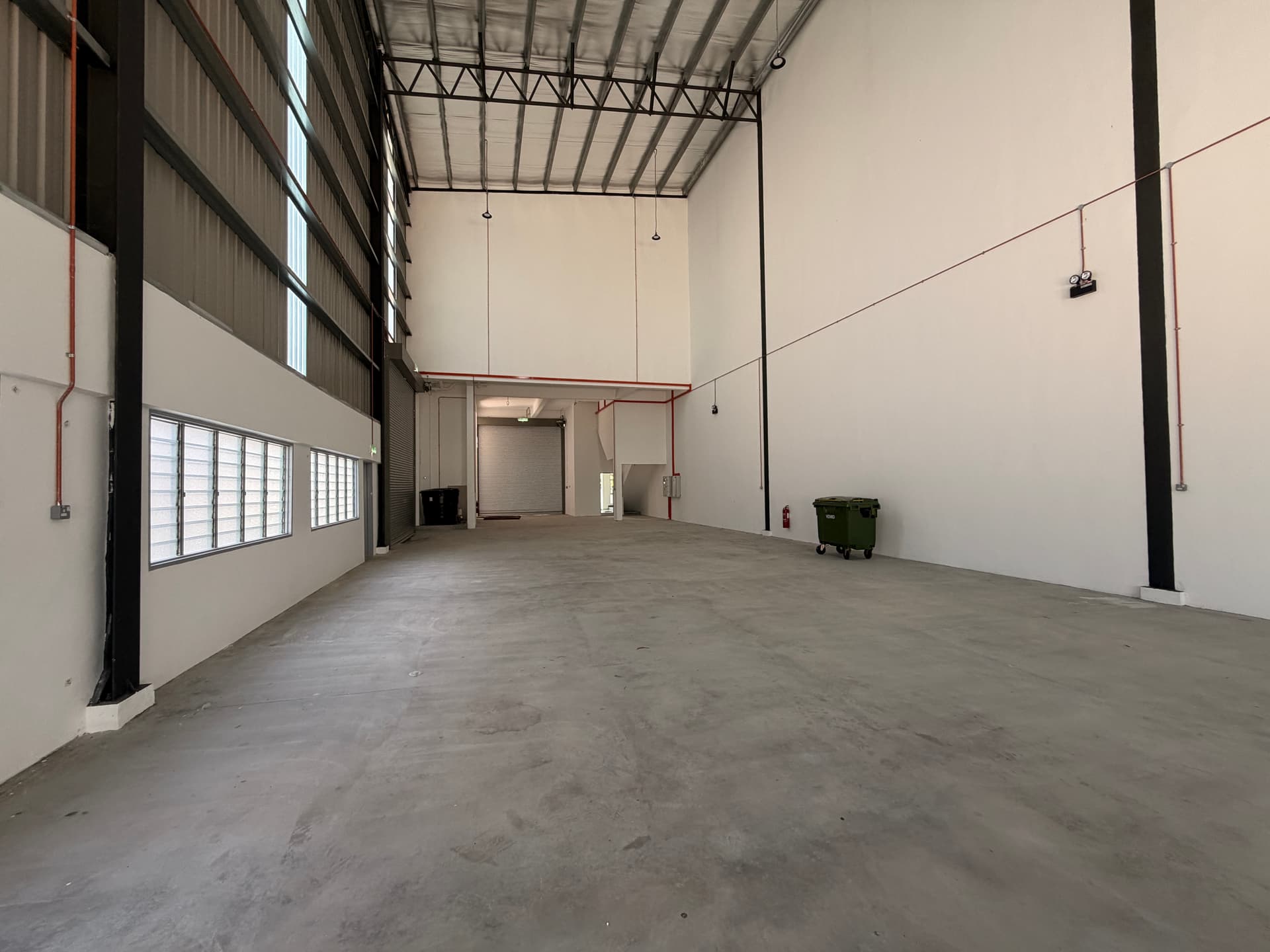 Semi-D Factory for Sale @ Puchong PTP Industrial Area - 4