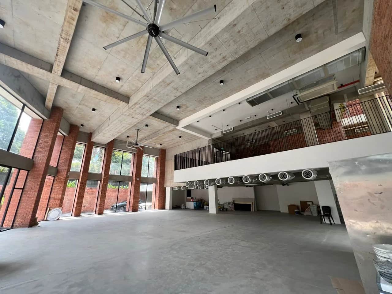 Showroom for Rent Near KL Sentral, Brickfields, Kuala Lumpur - 1