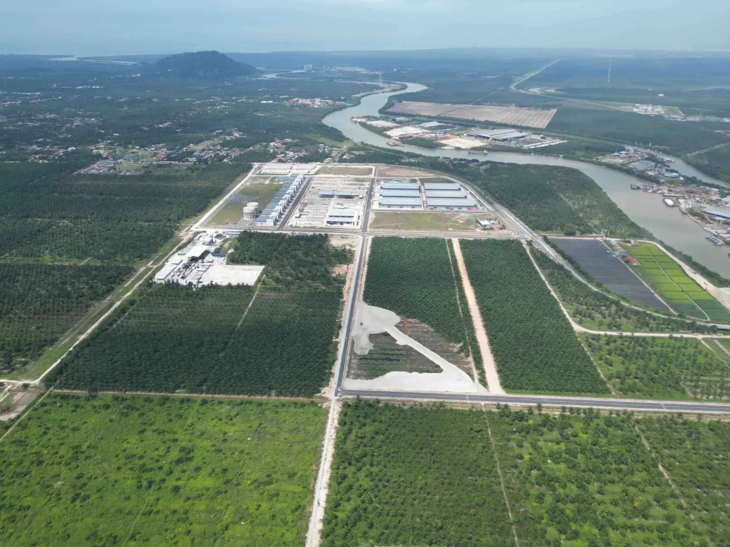 97-Acre Freehold Industrial Development Land for Sale — Banting, Kuala Langat - 1