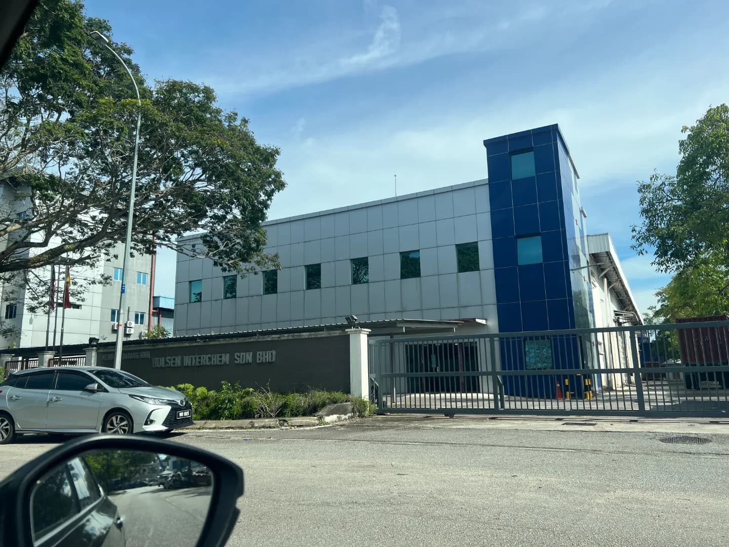 Warehouse for Rent in Shah Alam (Kota Kemuning, Freehold, Dock Leveller) 2
