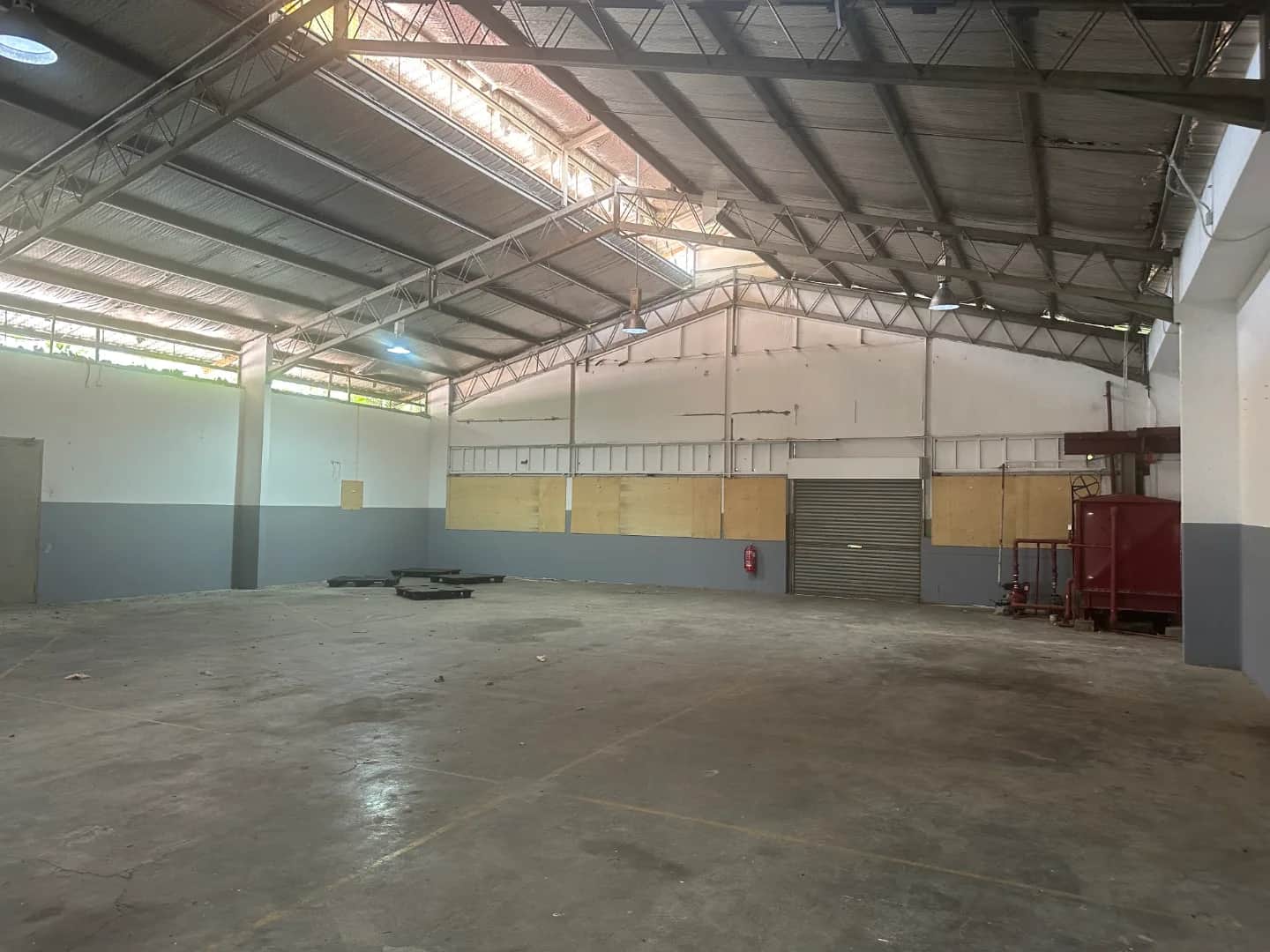 Semi-Detached Warehouse for Sale in Petaling Jaya (Seksyen 51A, Showroom Potential, SS2 Catchment) 5