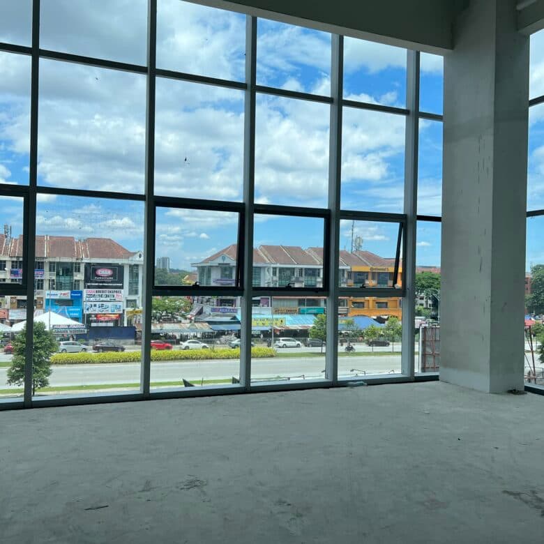 EmHub Warehouse for Rent in Kota Damansara, Petaling Jaya - 8