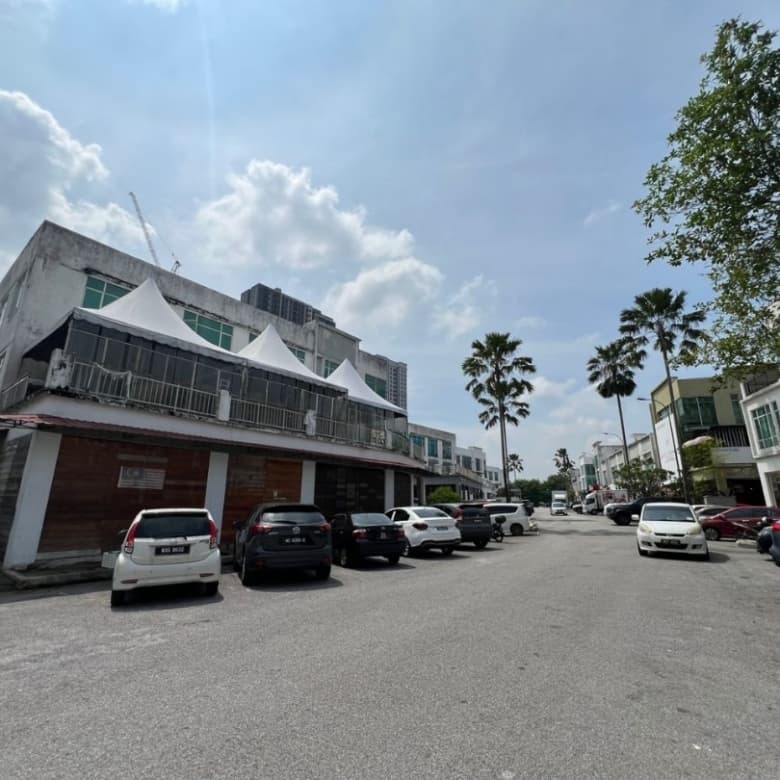 Corner Lot Workshop for Rent in Taman Equine, Seri Kembangan - 4