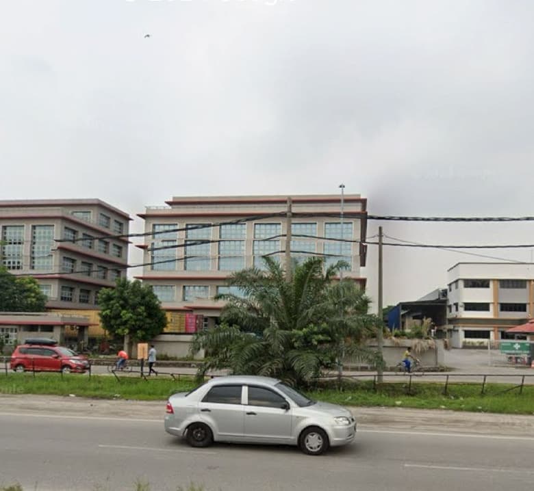 Detached Factory for Rent in Balakong, Selangor (40,000 sqft) - 1