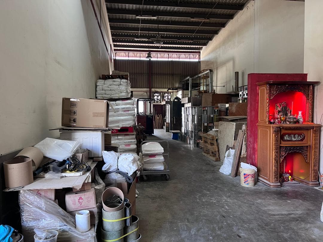 1.5 Storey Link Terrace Factory for Sale in Balakong, Selangor - 8