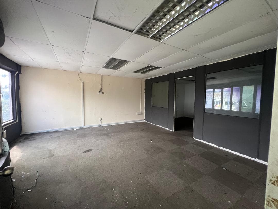 1.5 Storey Link Terrace Factory for Sale in Balakong, Selangor - 4