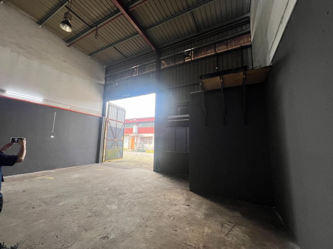 1.5 Storey Link Terrace Factory for Sale in Balakong, Selangor - 5