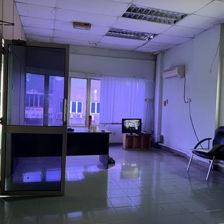 Terrace Factory for Sale in Taman Perindustrian Selesa Jaya, Balakong - 8