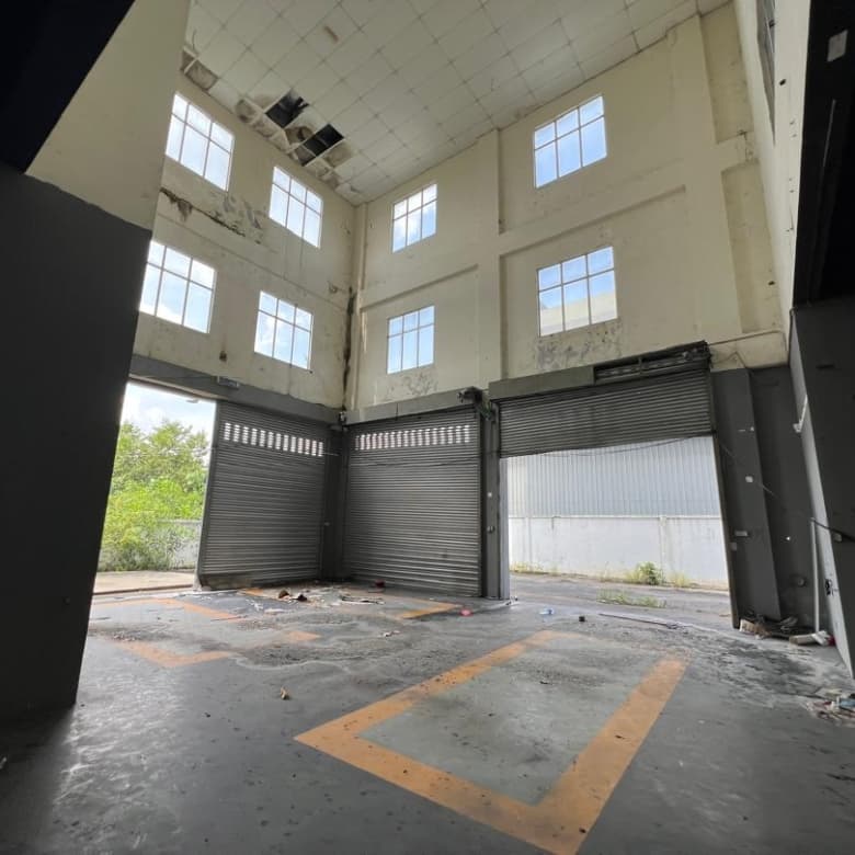 Semi-D Factory for Sale in HICOM Industrial Park, Shah Alam - 1