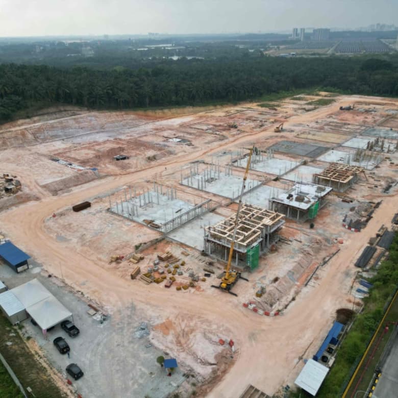 Semi-D Factory for Sale in Dengkil, Tiara Industrial Park 3 - 7