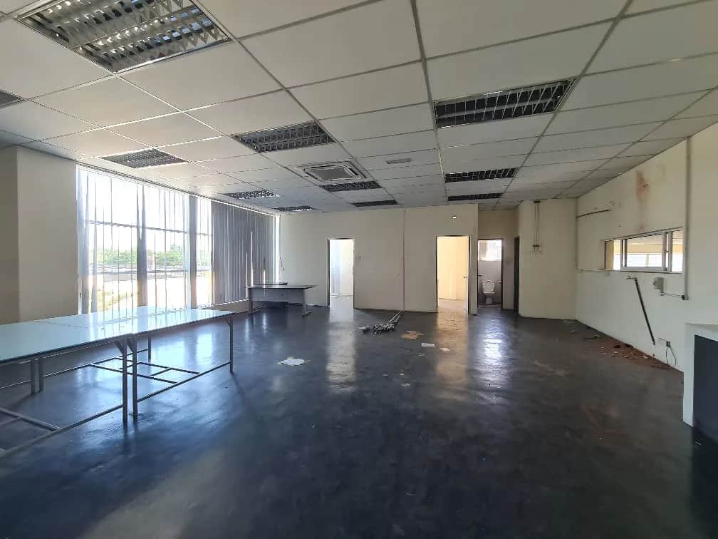 2-Storey Office with Detached Warehouse For Rent @ Seksyen 13, Petaling Jaya 4