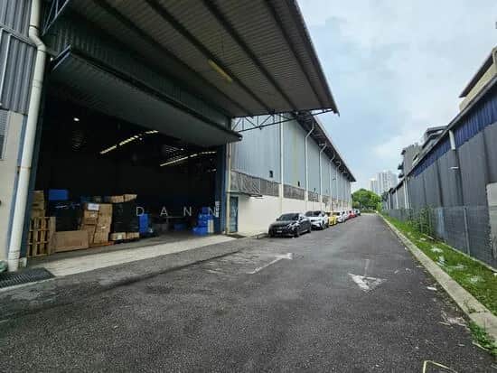 2-Storey Office with Detached Warehouse For Rent @ Seksyen 13, Petaling Jaya 2
