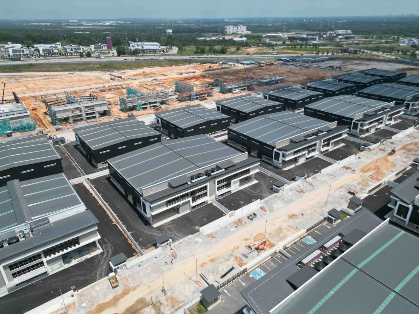 Semi-Detached Factory at Serenia Industrial Park - 8