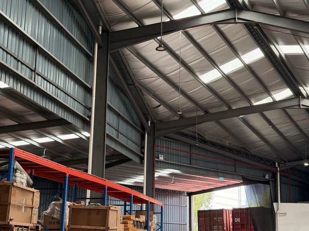 Detached Factory for Sale in Puchong (Newly Built, 11,000sqft , Near LDP) 9