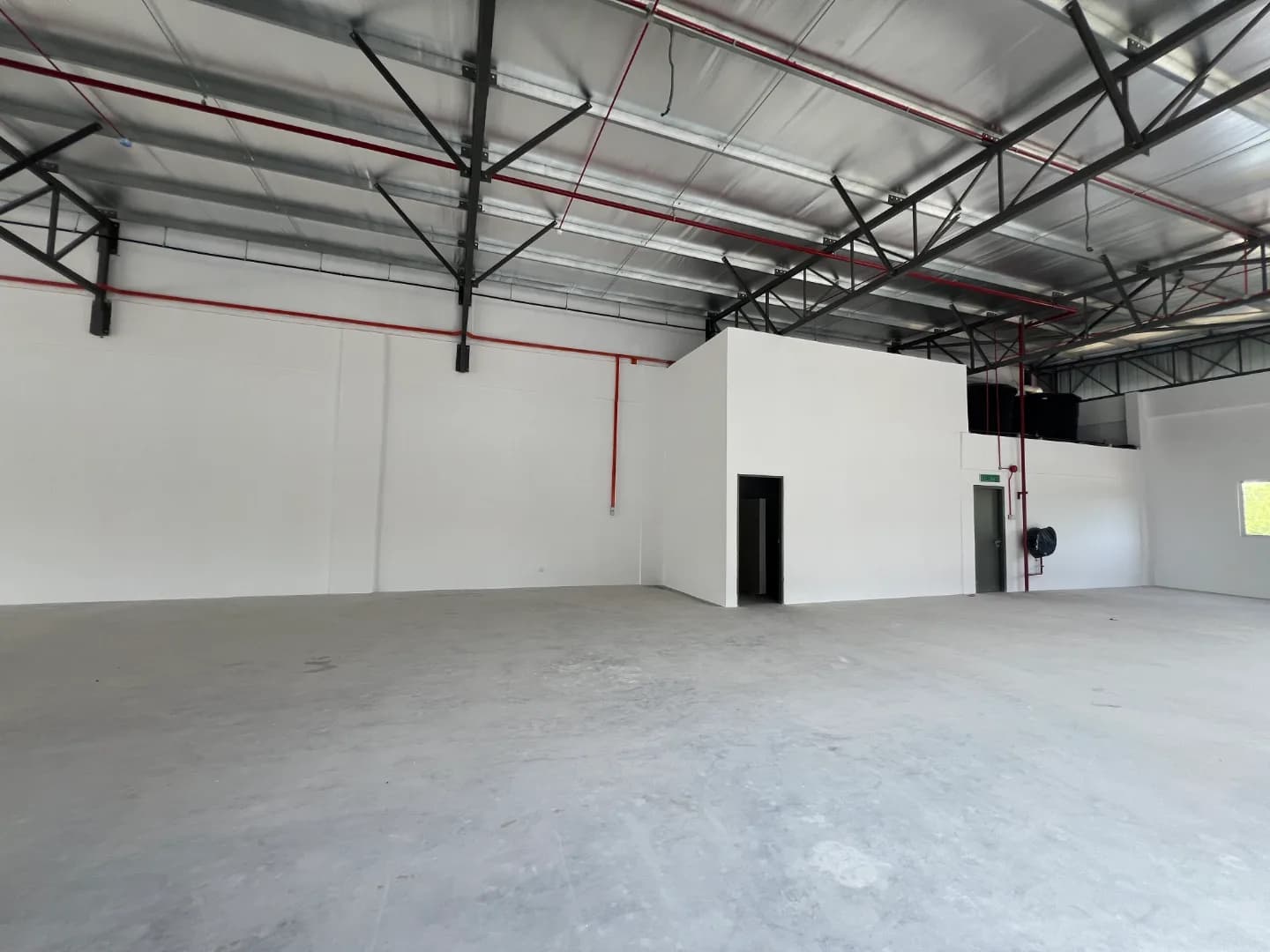 New 2.5-Storey Semi-Detached Factory at Balakong Jaya - 2