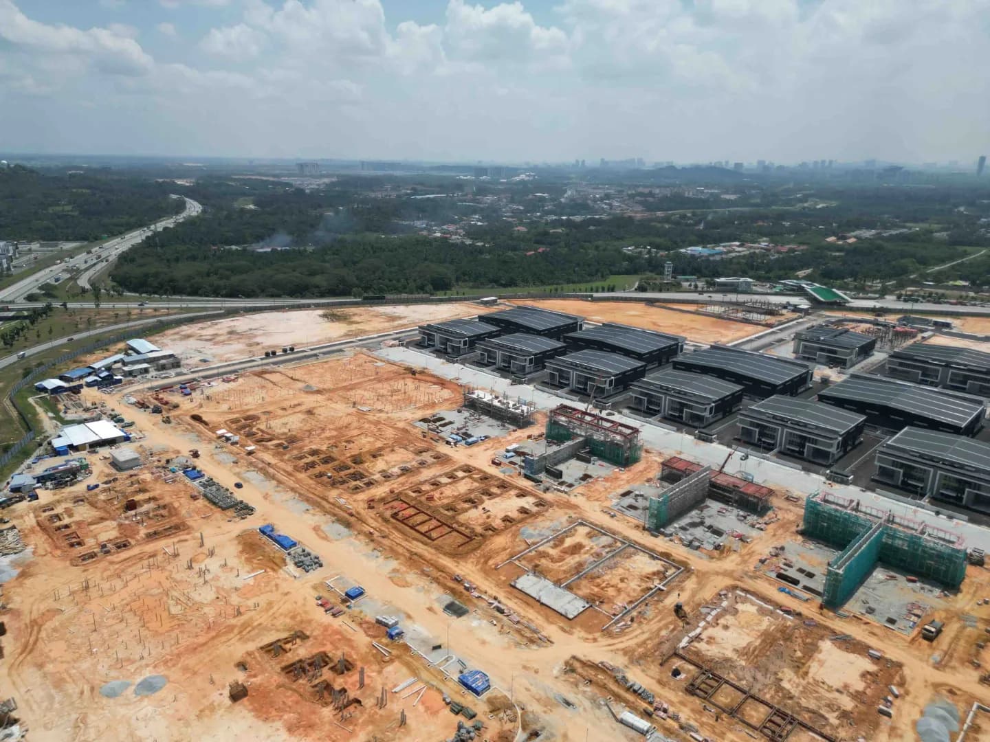 Semi-Detached Factory at Serenia Industrial Park - 4