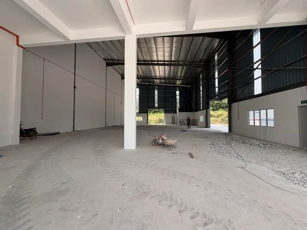 Warehouse for Sale in Nilai (Freehold, Near PLUS Highway, New Industrial Park) 4