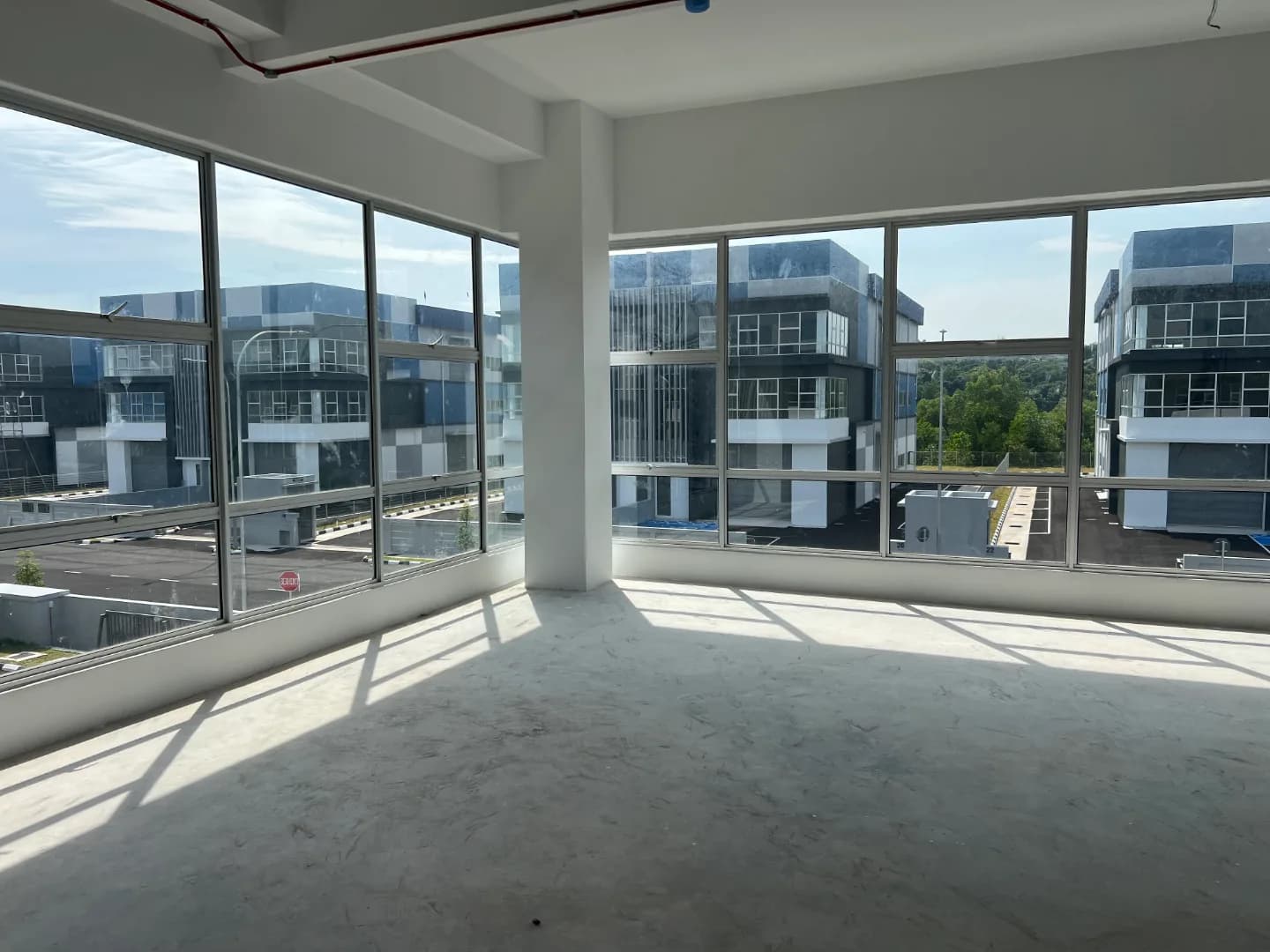 New 2.5-Storey Semi-Detached Factory at Balakong Jaya - 5
