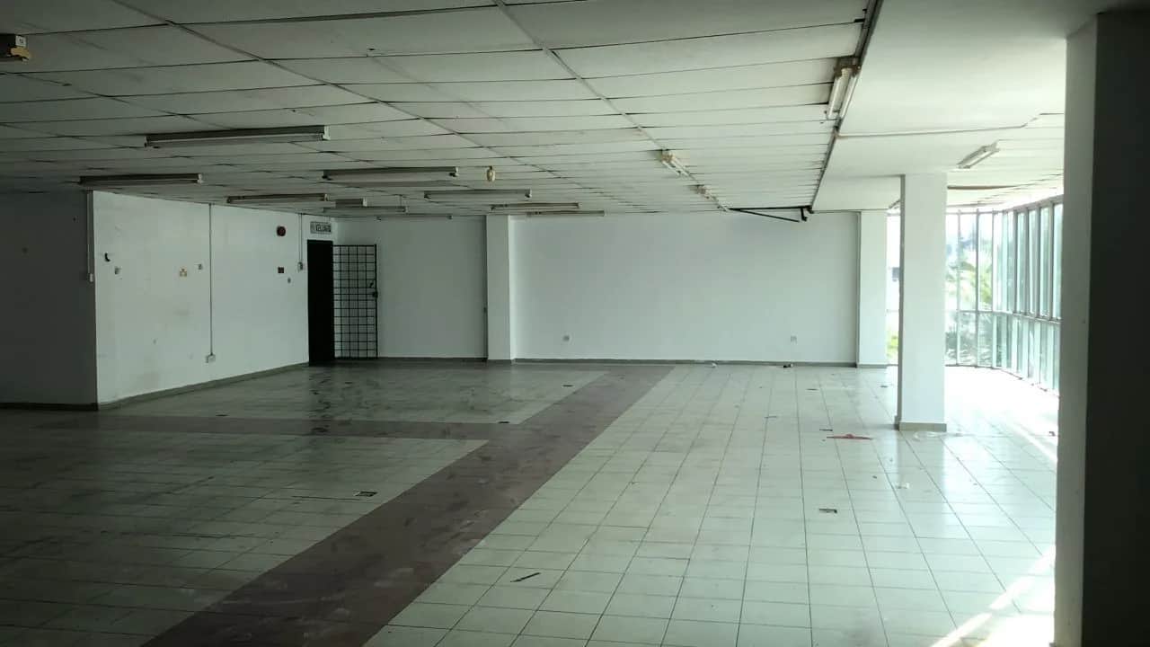 Detached Warehouse with Multi Loading Bays at Port Klang, North Port 5