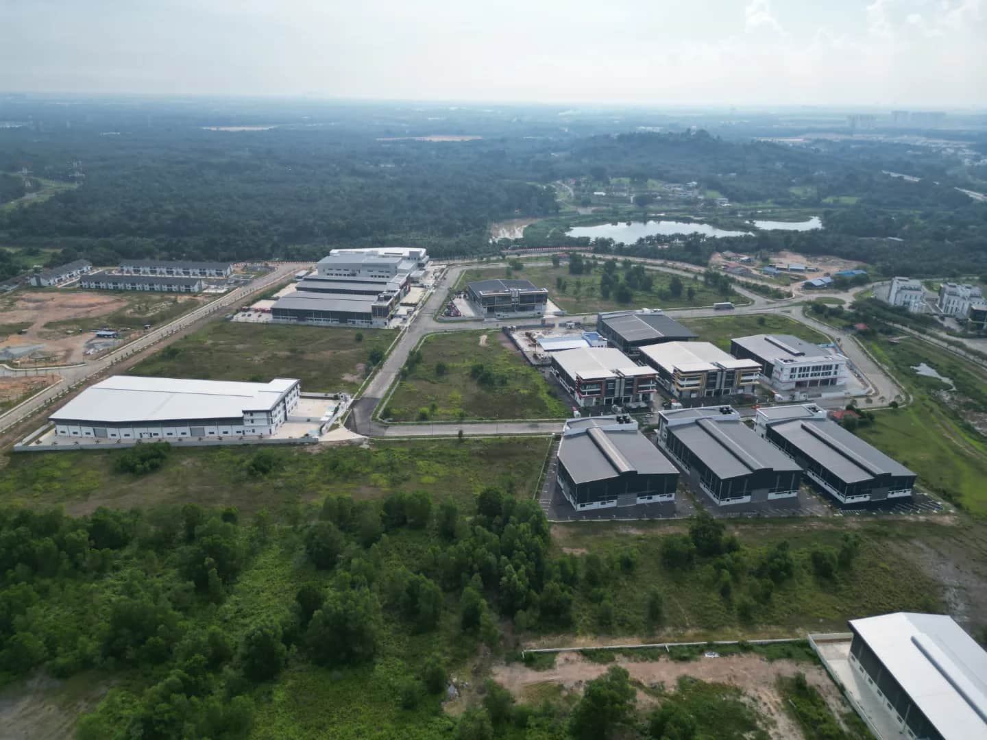 Semi-D Factory for Sale in Serenia City — Tenanted, Instant Return (Cipta 3, Freehold) 5