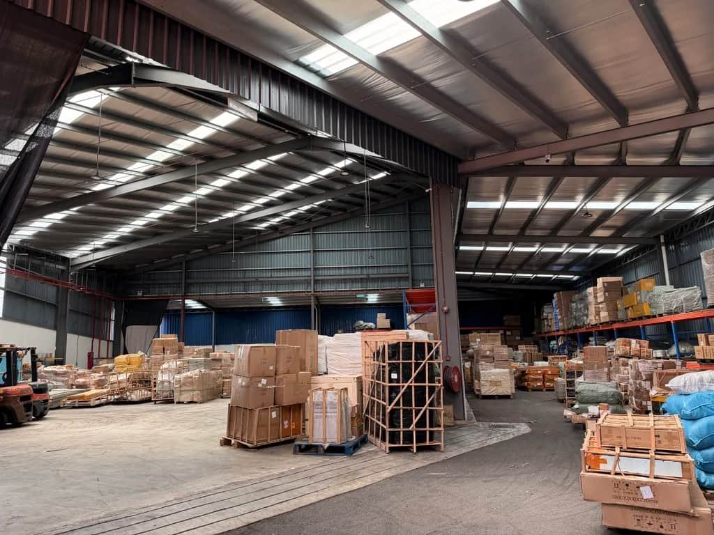 Detached Factory for Sale in Puchong (Newly Built, 11,000sqft , Near LDP) 2