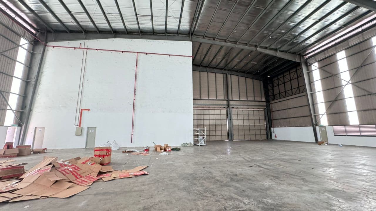 Detached Factory for Sale @ Taman Perindustrian Putra - 7