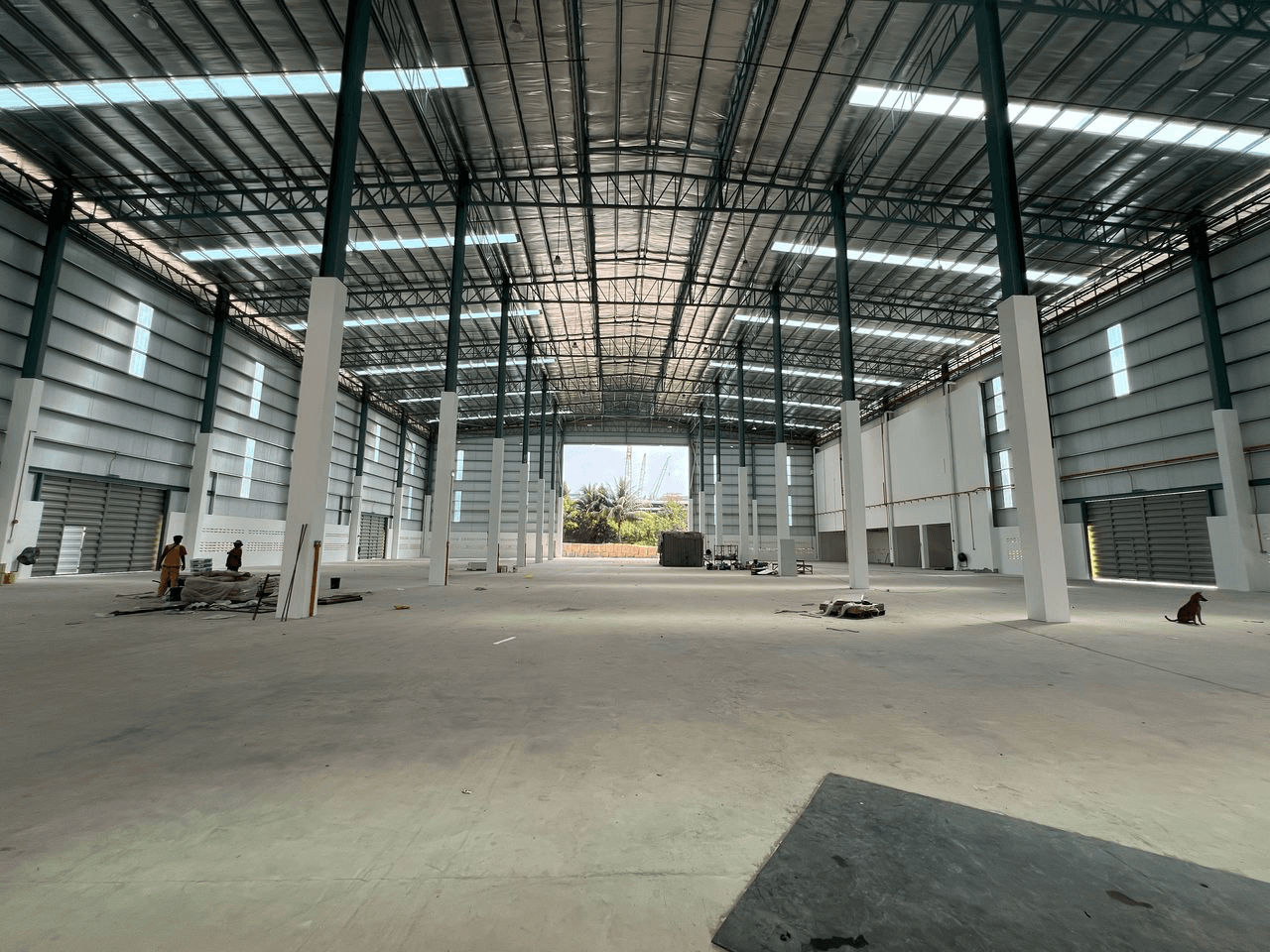 Warehouse for Rent in Balakong – 55,713 sqft Built-Up - 1