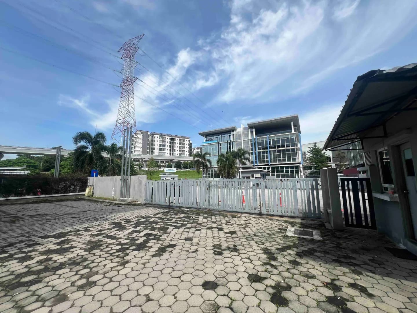 2½-Storey Semi-Detached Factory for Sale at Temasya 18, Glenmarie - 2