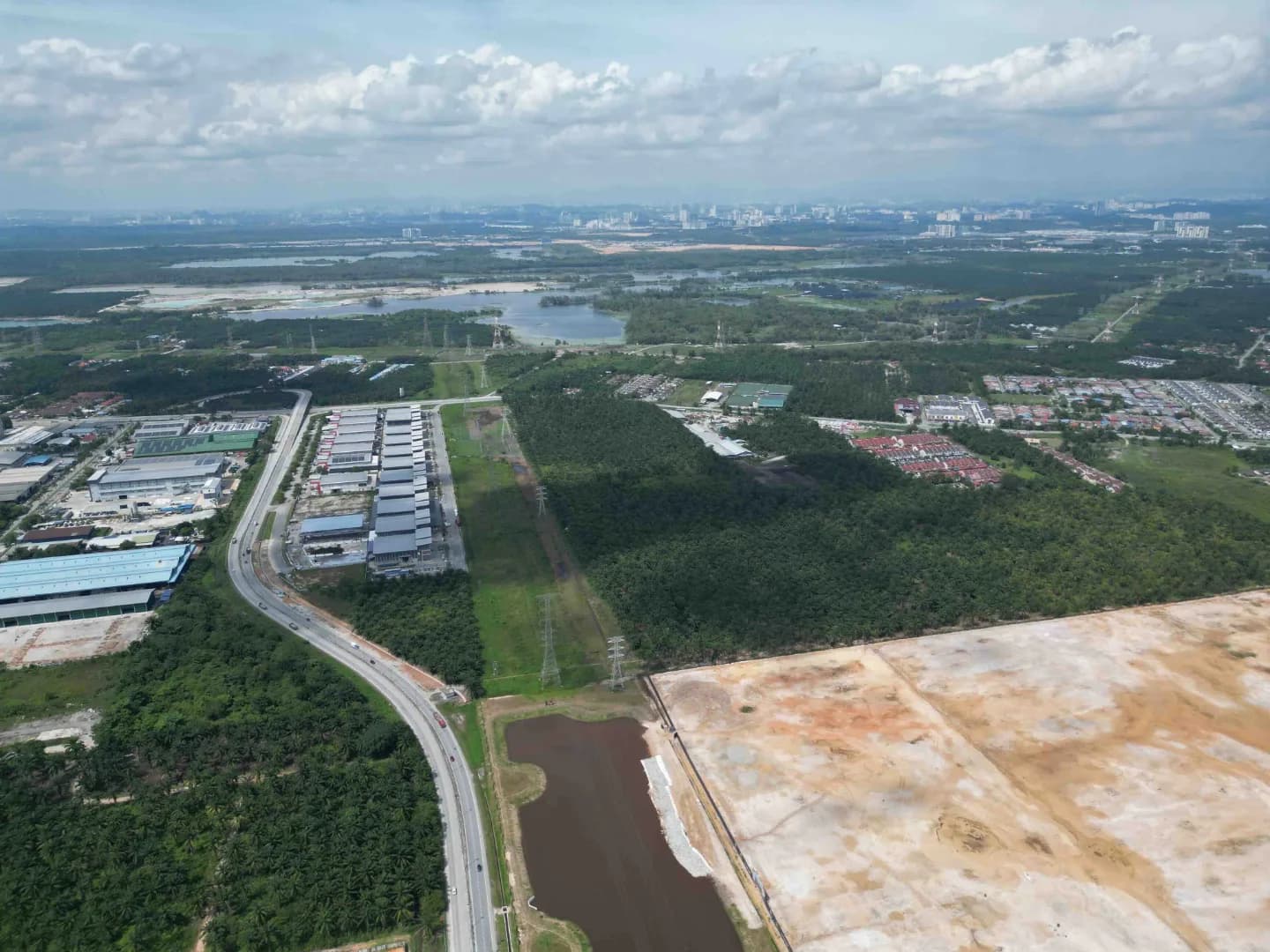 35-Acre Residential & Mixed Development Land for Sale in Banting, Kuala Langat - 3