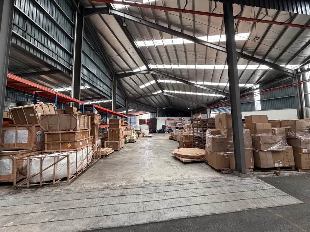Detached Factory for Sale in Puchong (Newly Built, 11,000sqft , Near LDP) 7