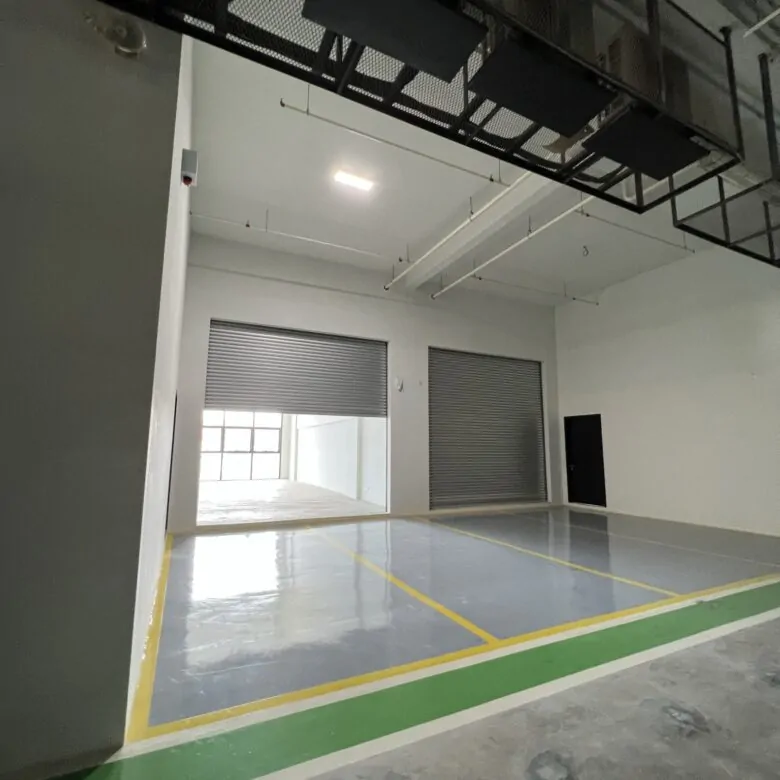 Emhub Warehouse for Rent in Kota Damansara, Petaling Jaya - 4