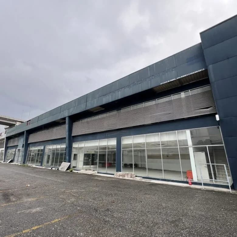 Warehouse / Showroom for Rent in Chan Sow Lin, Kuala Lumpur - 2