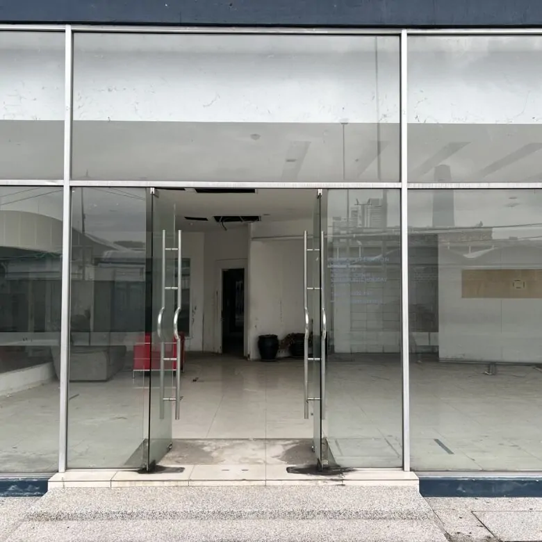 Warehouse / Showroom for Rent in Chan Sow Lin, Kuala Lumpur - 5