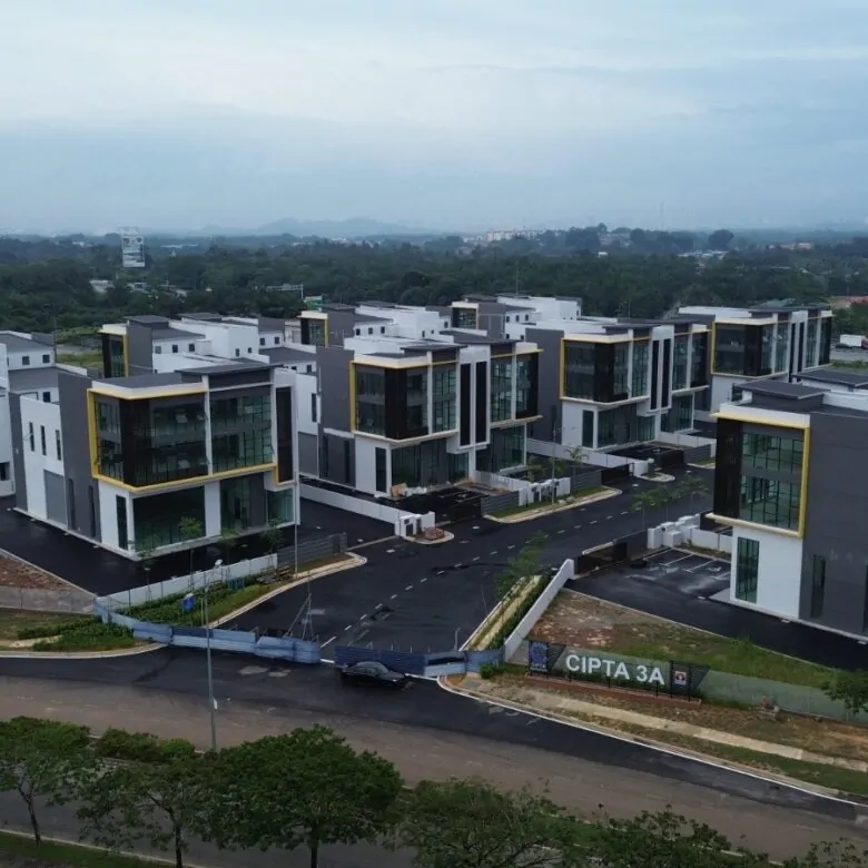 Semi-D Factory for Sale in Serenia City, Sepang (9,000 sqft) - 6