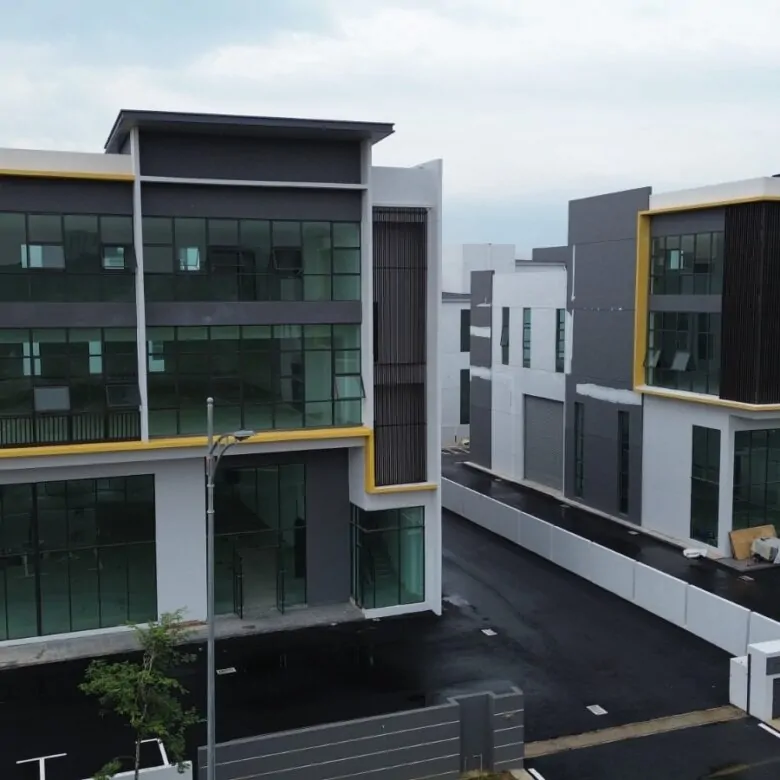 Semi-D Factory for Sale in Serenia City, Sepang (9,000 sqft) - 7