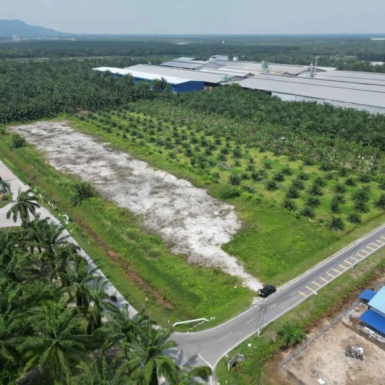 Industrial Land for Sale in Telok Panglima Garang (2.5 Acres) - 2