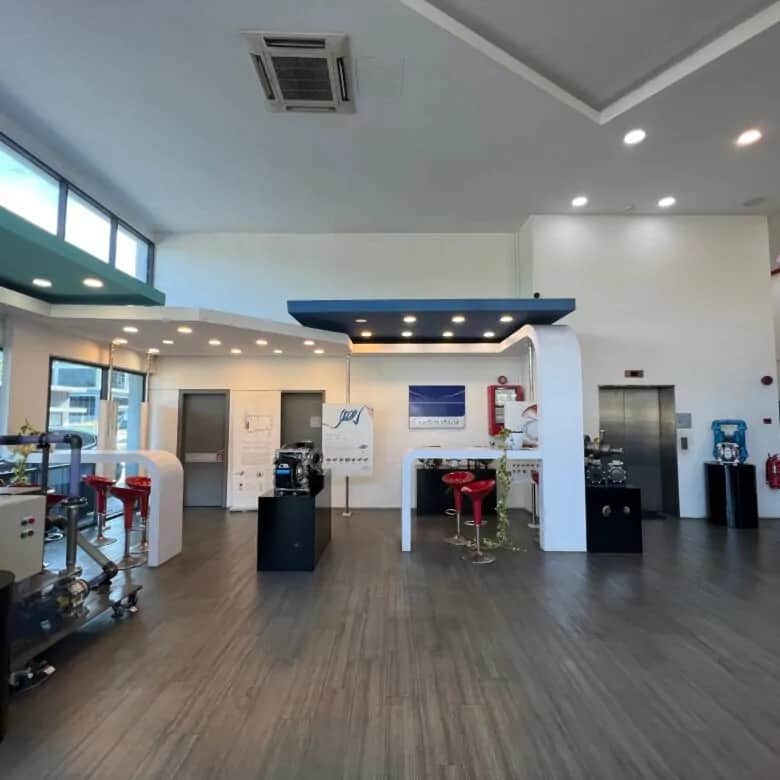 3-Storey Semi-D Factory for Rent in Hicom, Shah Alam (Seksyen 26) 7