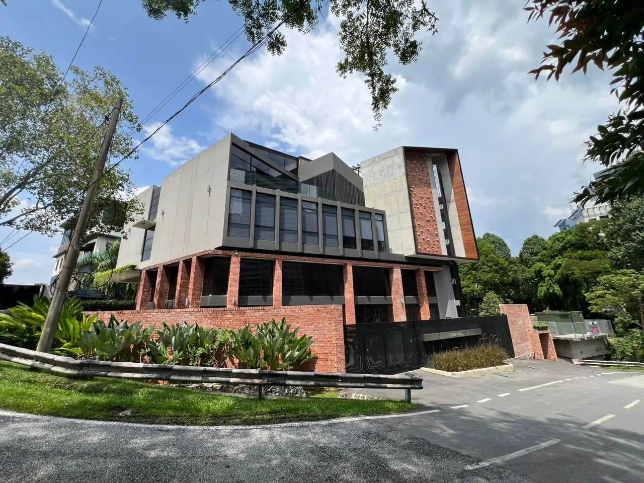 Showroom for Rent Near KL Sentral, Brickfields, Kuala Lumpur - 6
