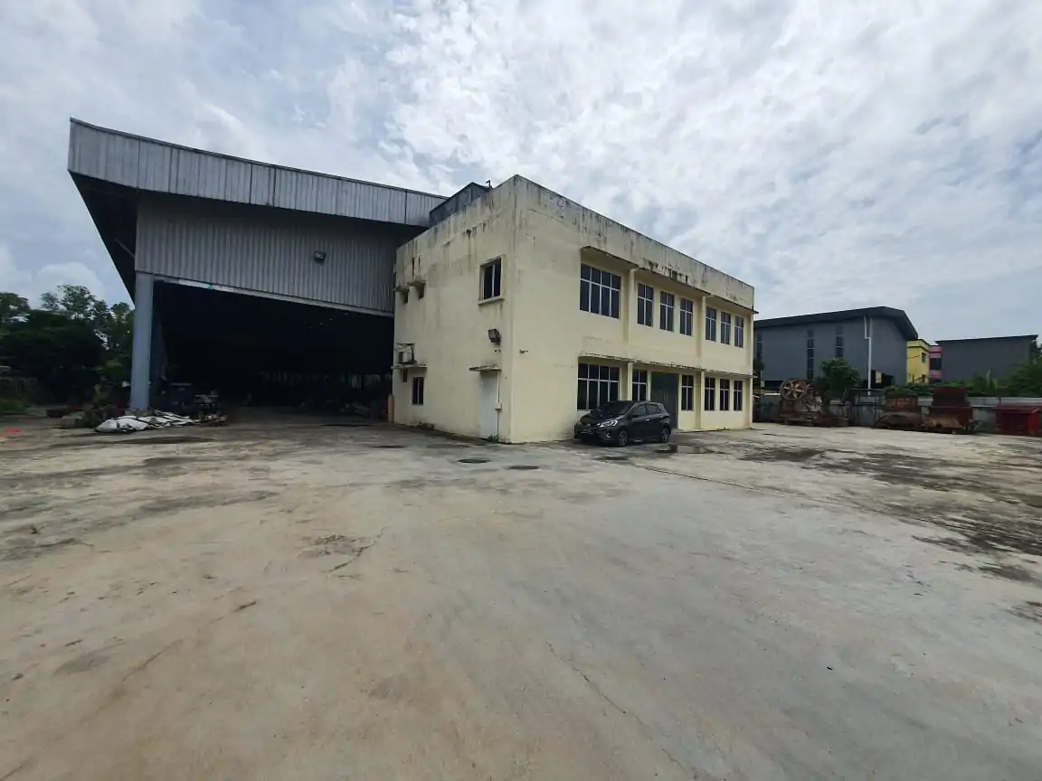 Detached Factory for Sale in Semenyih with Heavy-Duty Crane - 8