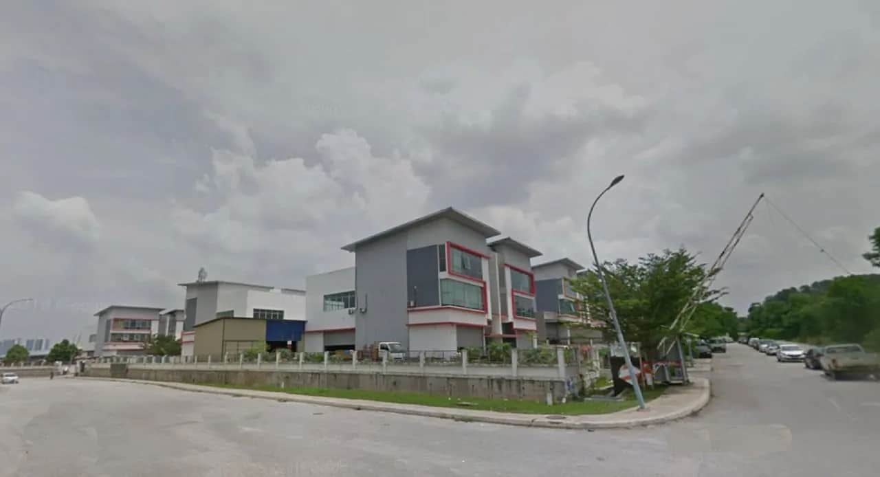 Semi-D Factory for Sale in Taman Balakong Jaya, Cheras Selangor - 5